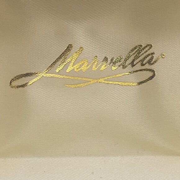 Vintage Marvella Heart Brooch Gold Tone Faux Pearl Rhinestone Pin Original Box - Picture 3 of 7